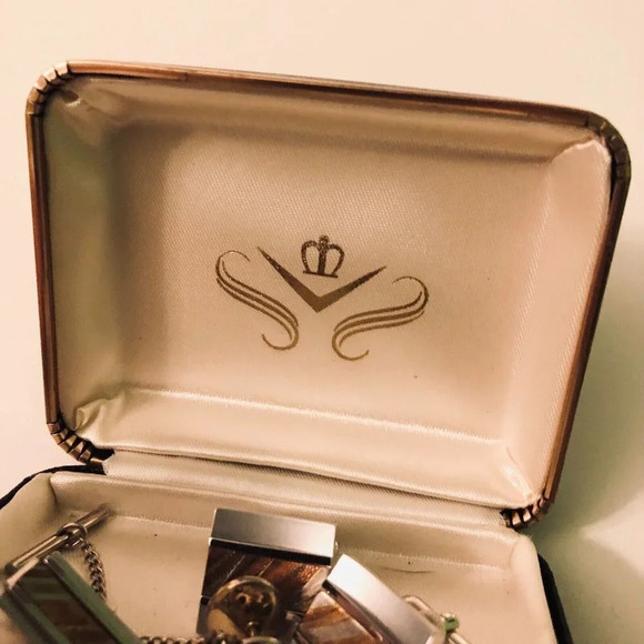 Vintage  Cuff Links Tie Clip and Lapel Pin and Chain - Picture 16 of 16